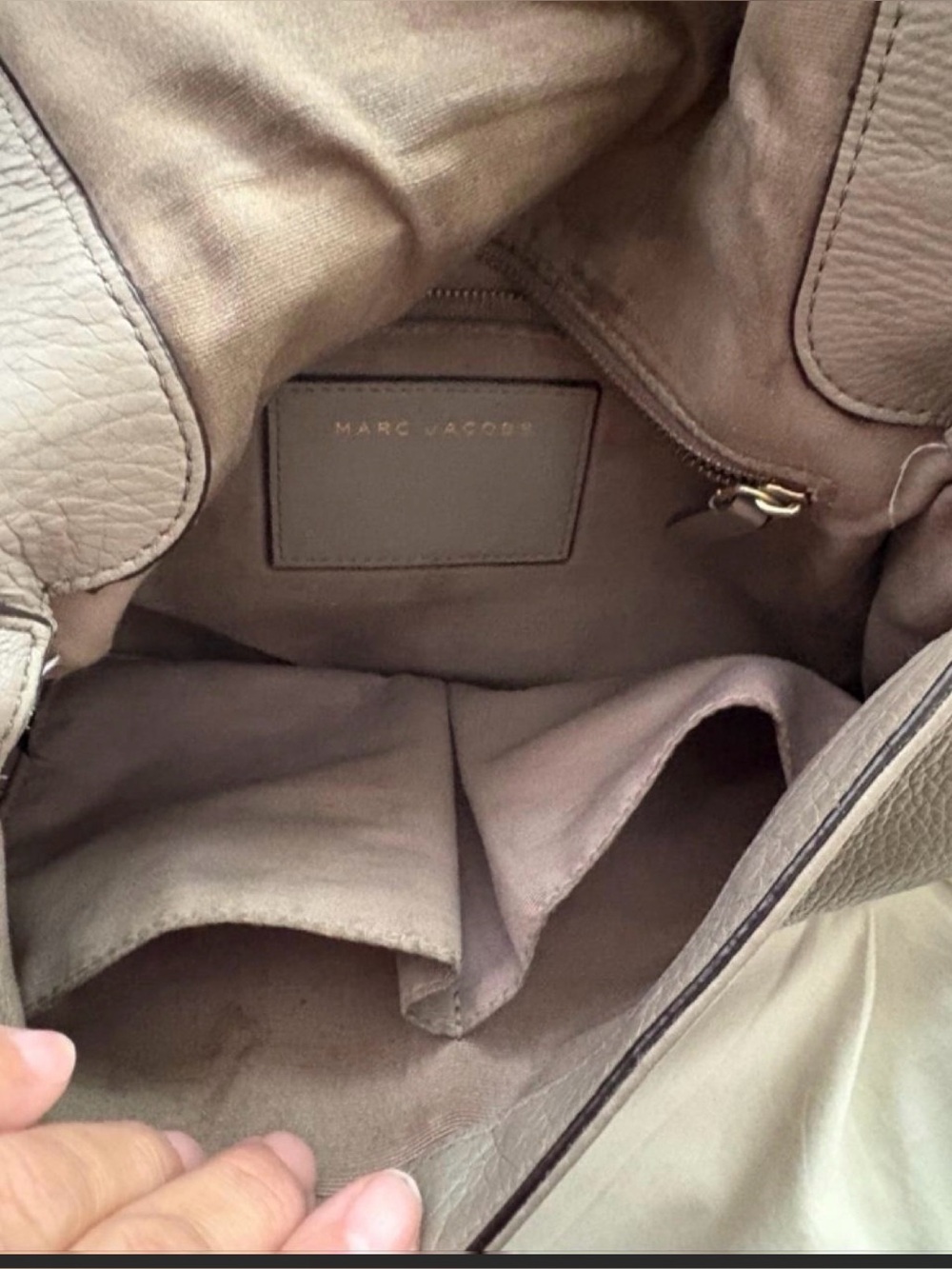 Marc Jacobs Taupe Crossbody Saddle Bag with Front Zip - Picture 4 of 7